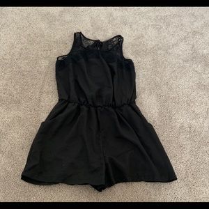 Black Romper!🖤